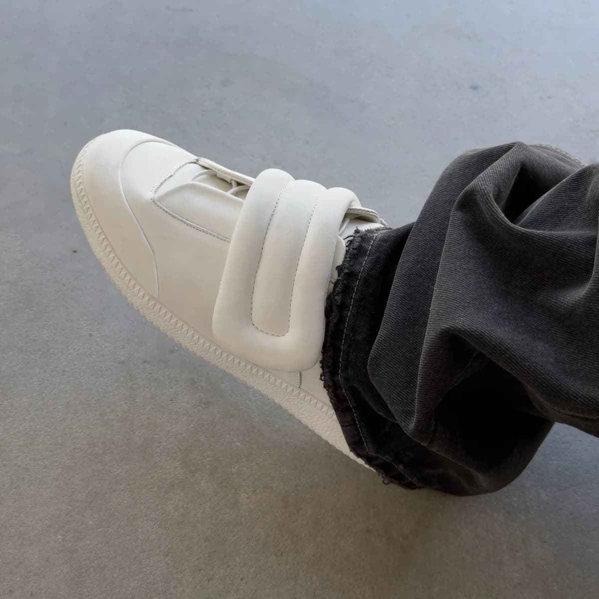 BRAVEST STUDIOS 2016 CLOGS