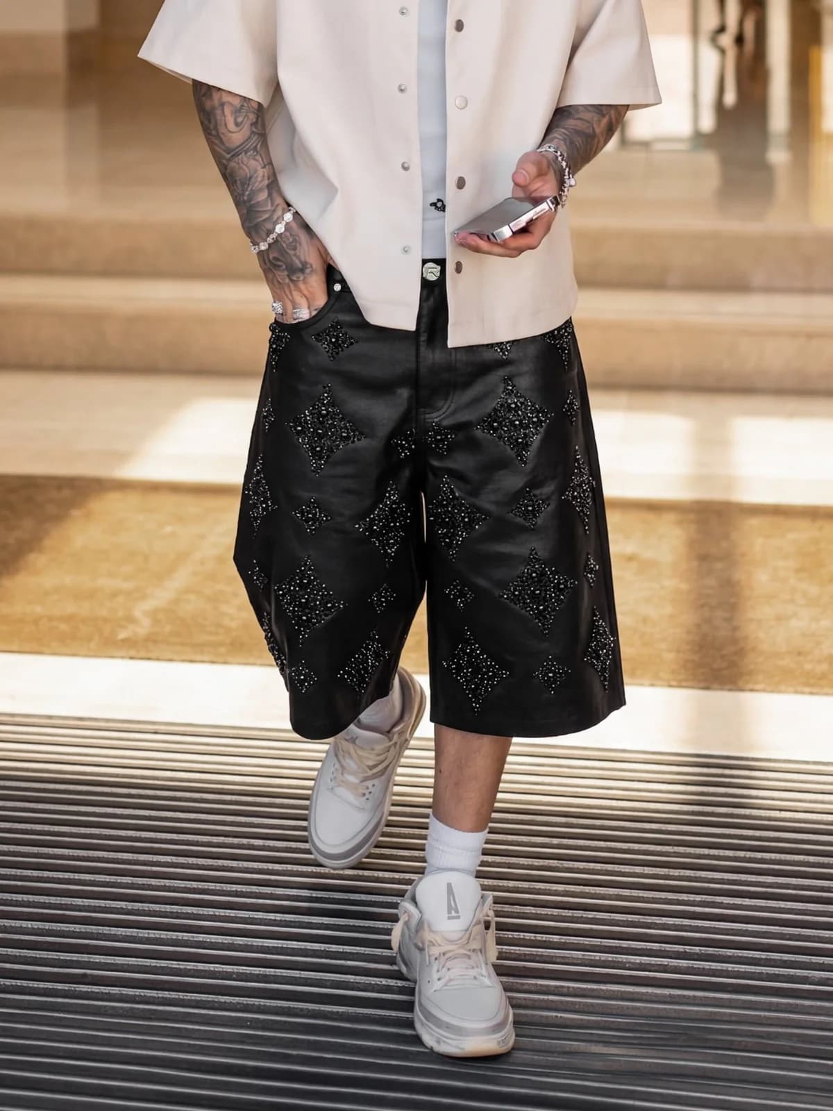 BLACK WAX EMBELLISH JORTS