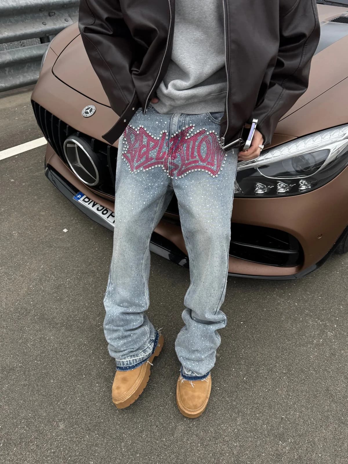 GRAFFITI TAG DENIM
